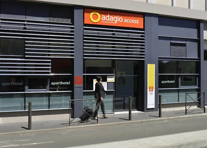 Adagio Access Toulouse St CyprienAparthotel